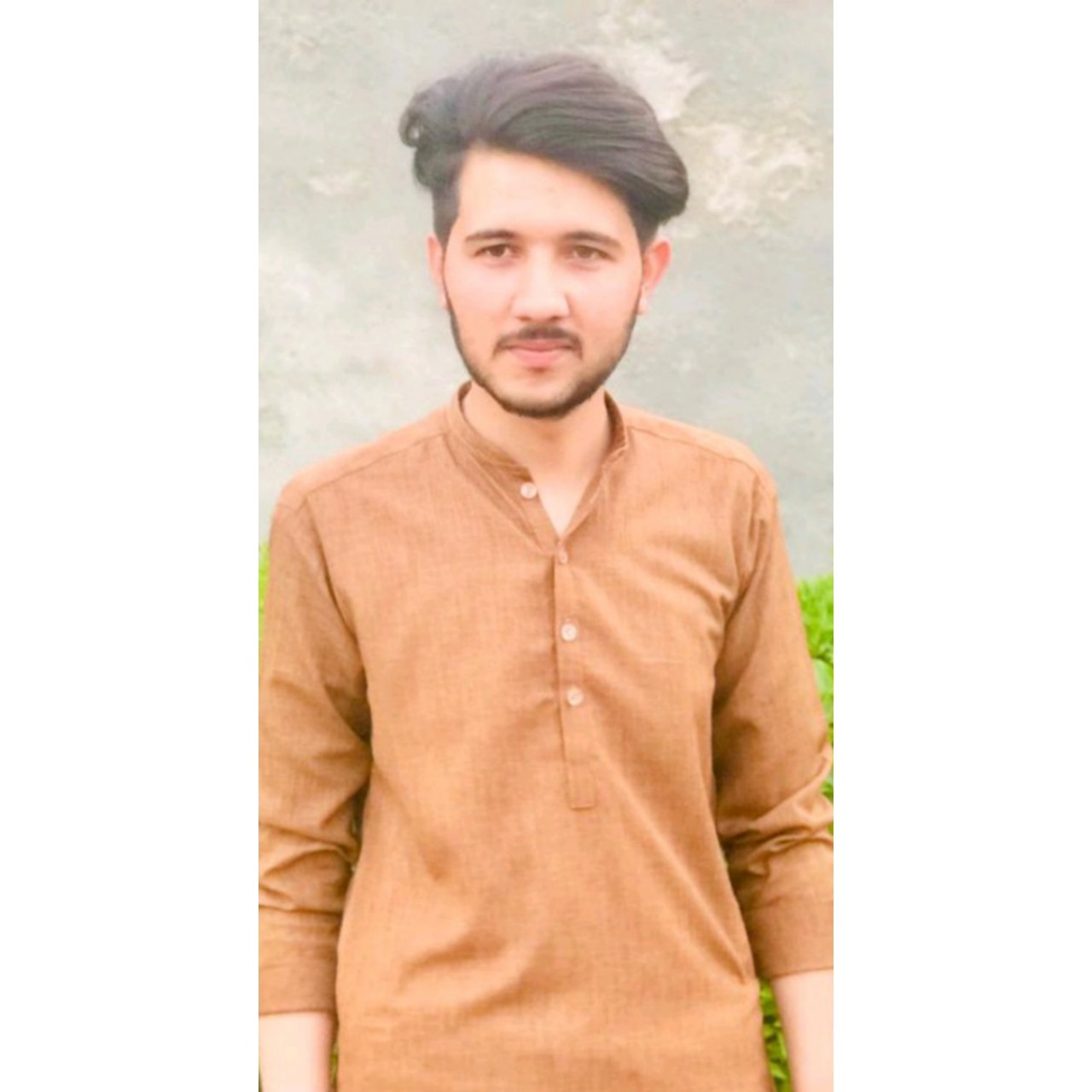 Syed Ayas's Farcaster avatar