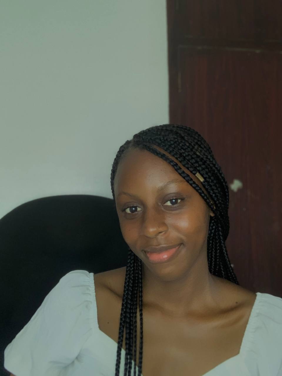 Queenie pfp
