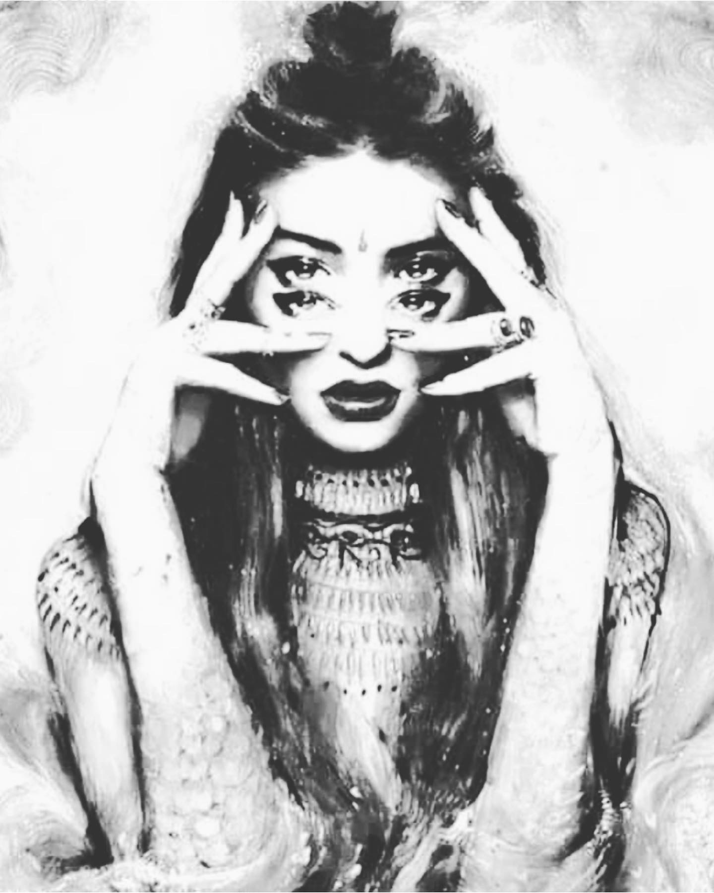 defipriestess (defipriestess.base.eth) Farcaster social identity (Fname handle) PFP
