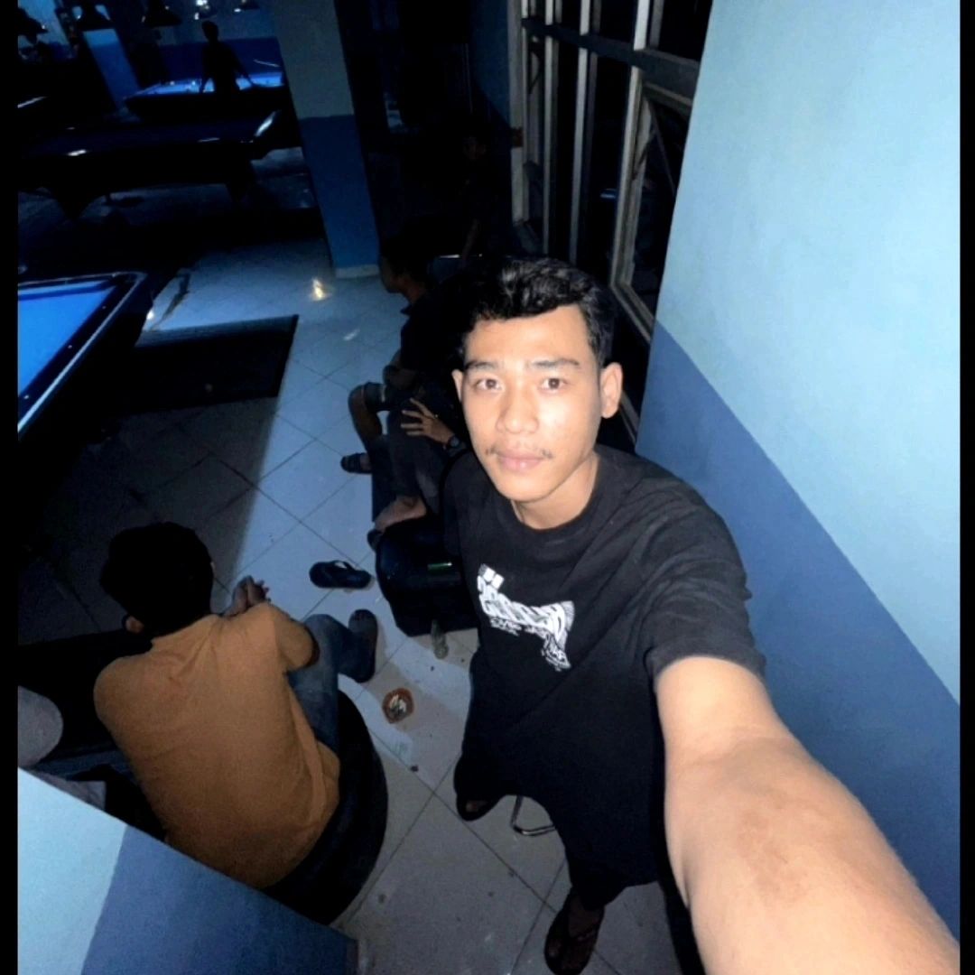 andilatif.base pfp
