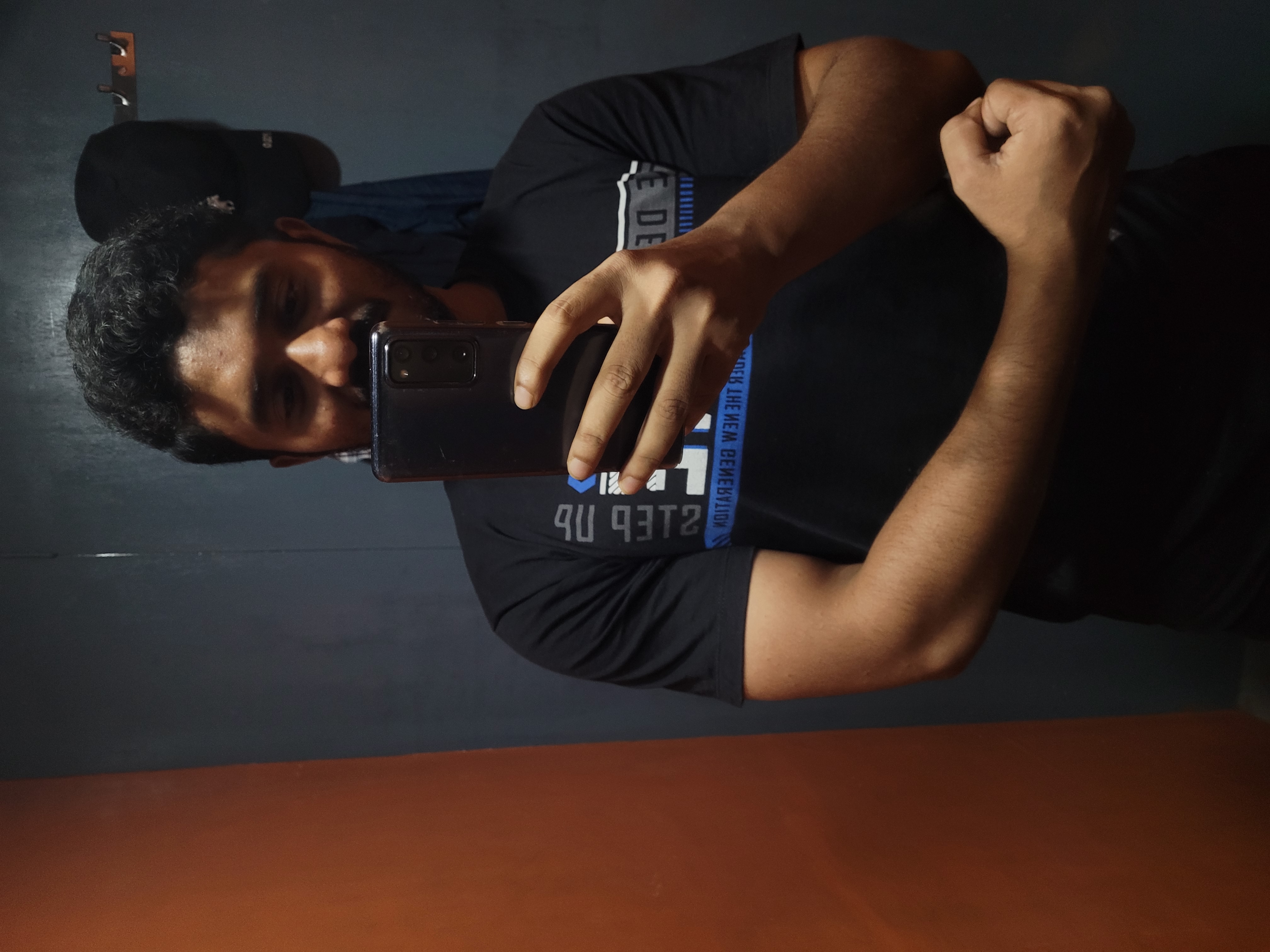 Mousim's Farcaster avatar