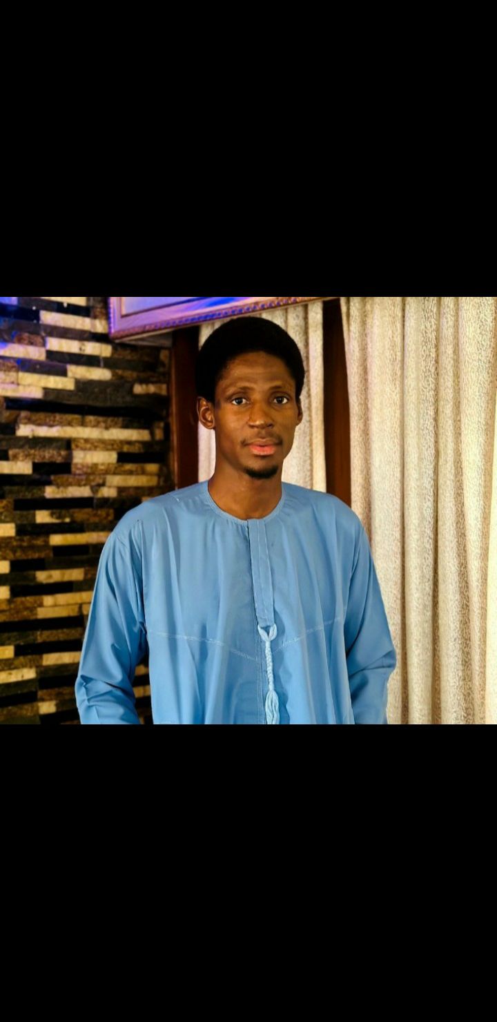 Yusuf aliyu (yuxarseef70.base.eth) Farcaster social identity (Fname handle) PFP