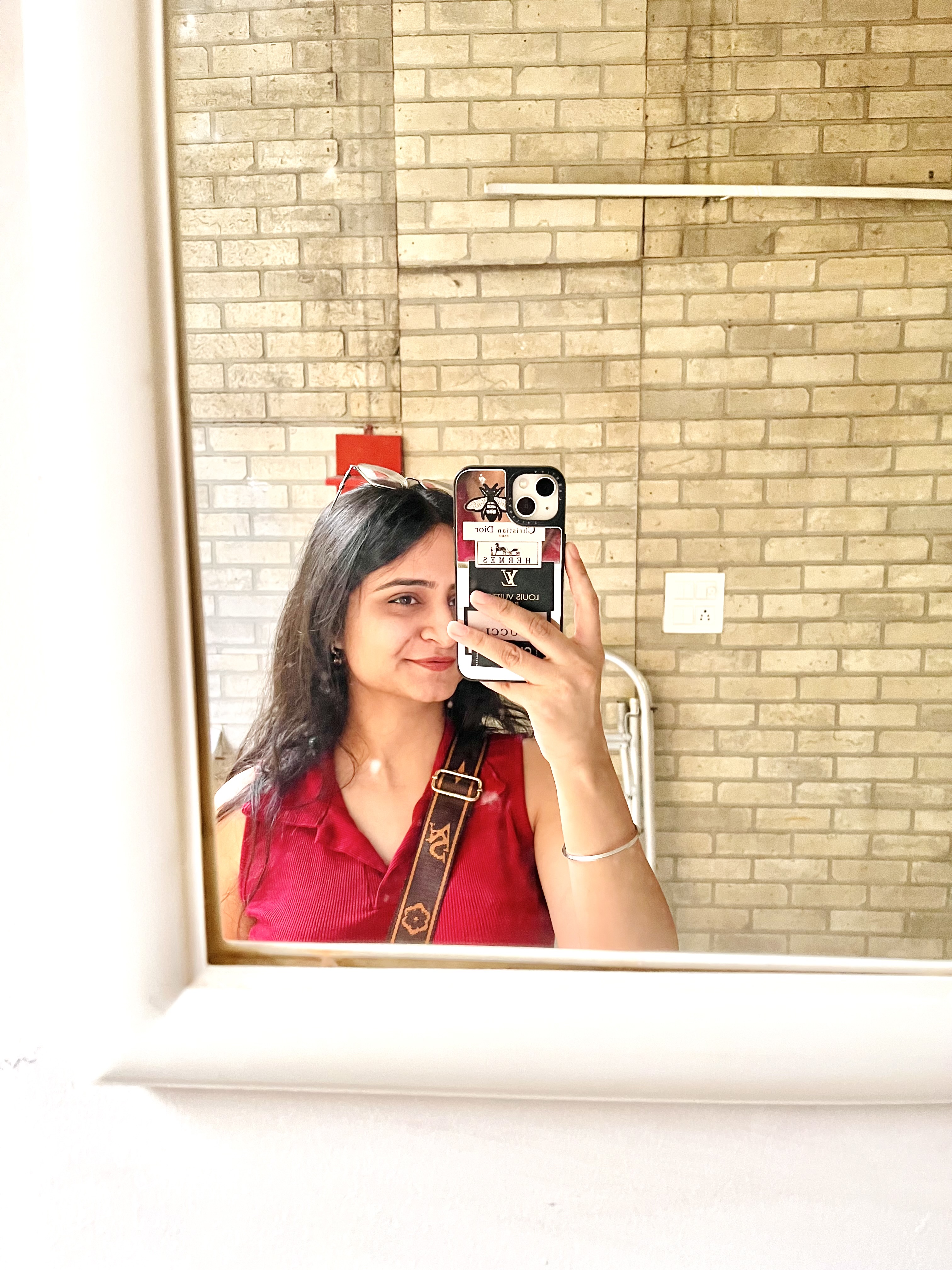 Akshita Ahluwalia pfp