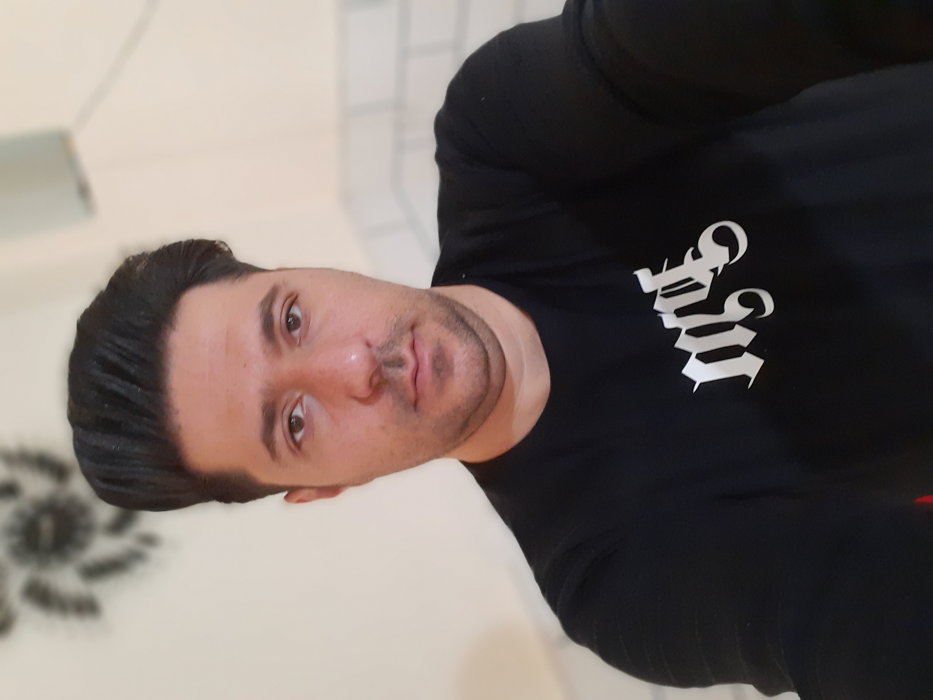 Mahdi pfp