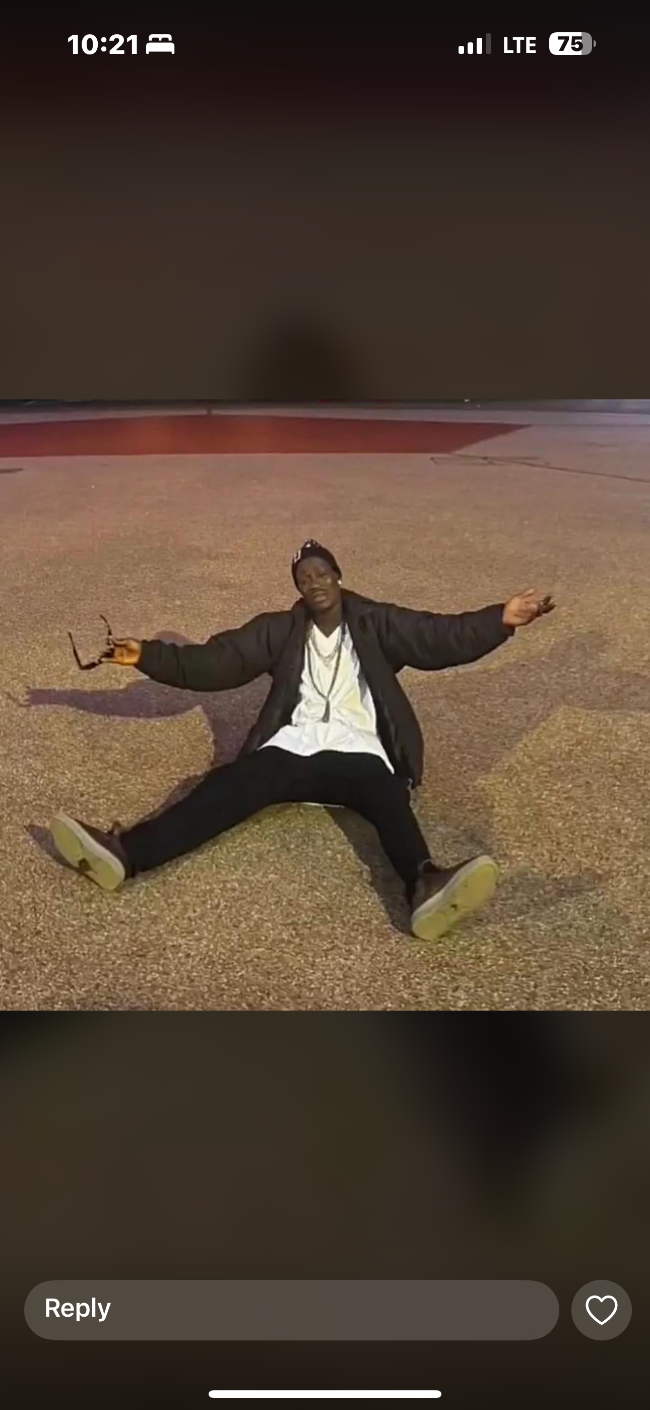 Bayo's Farcaster avatar