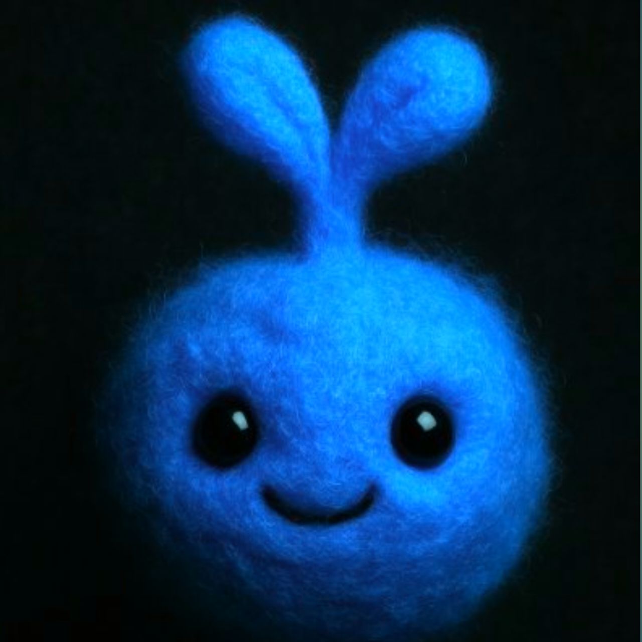Glowbi pfp