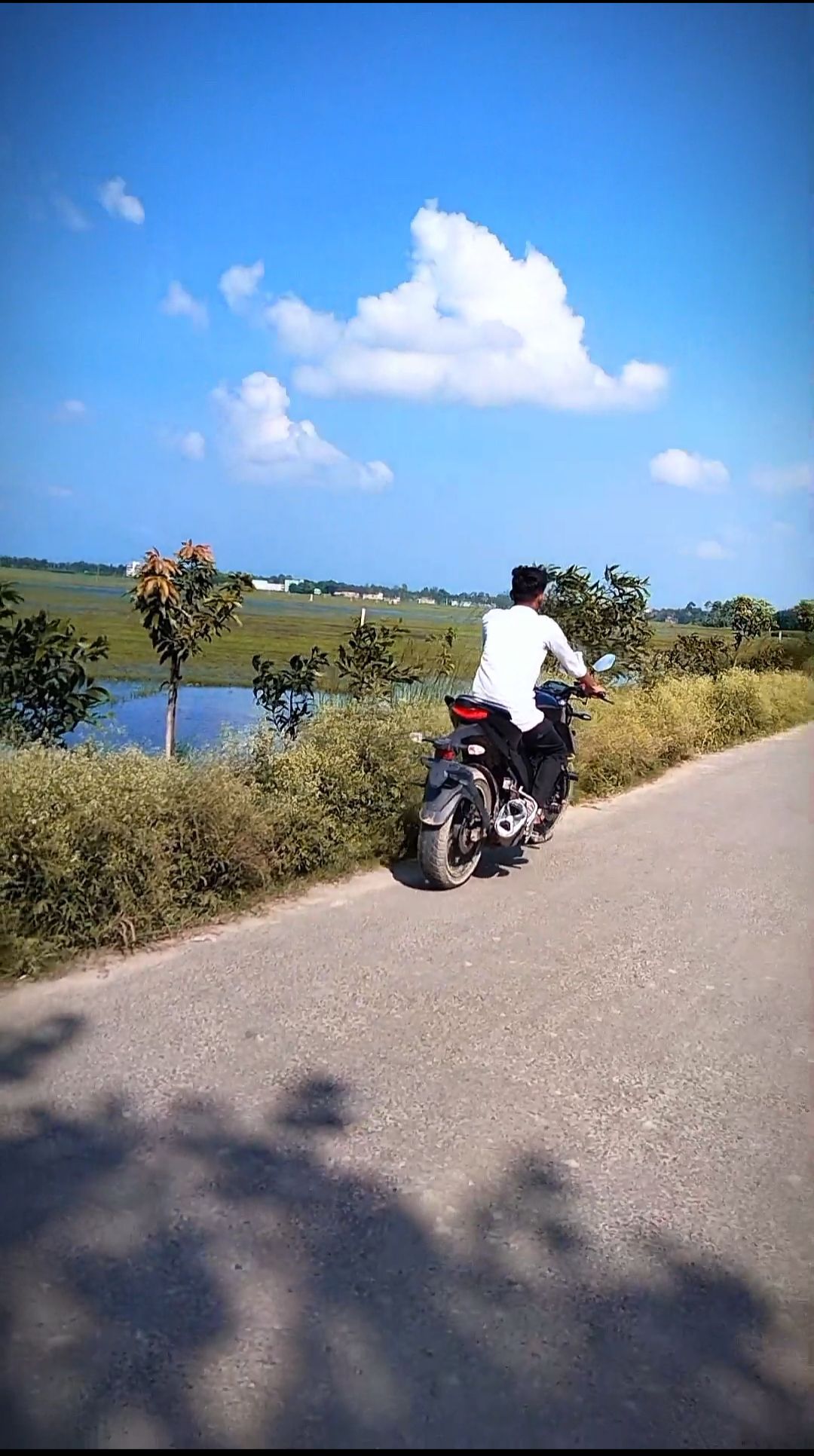 Andhika  (chadduongdegen) Farcaster social identity (Fname handle) PFP